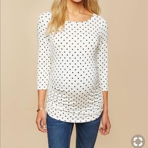 3/4th sleeve side ruched tee - BW dots